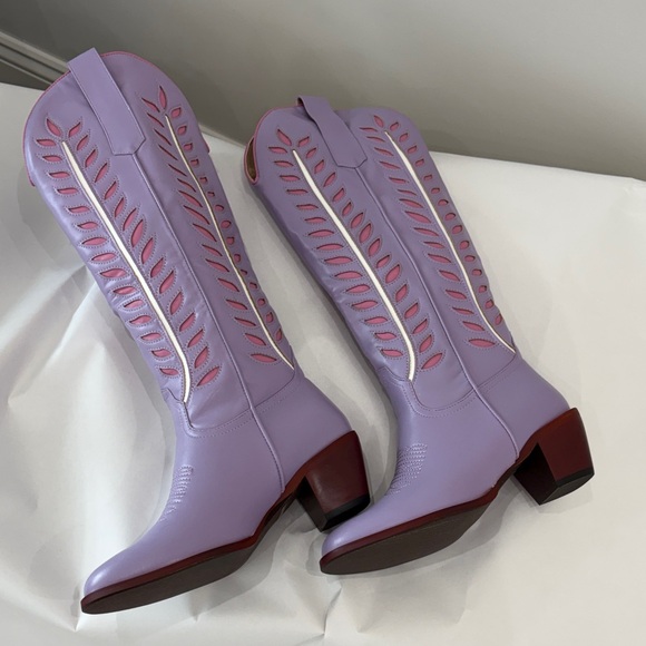 Lavender Boots - Picture 3 of 11
